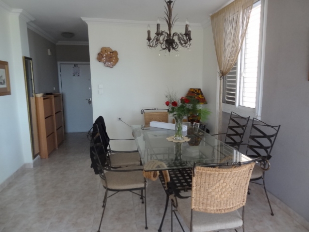 3 חד' עם נוף לים בבת ים.