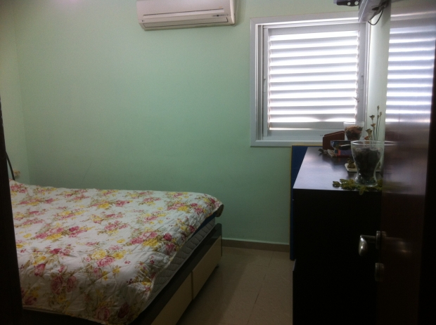 4 ком. квартира с лифтом в Рамат Анаси Бат Ям.